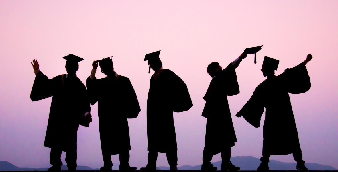 我们培养了很多高学历的野蛮人
